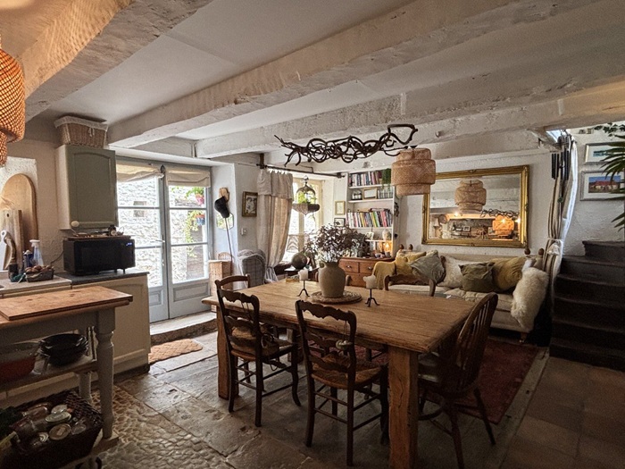 achat vente Maison ancienne de caractère a vendre  en pierre , dépendances Nanteuil-en-vallée , villages les plus pittoresques et recherchés de la Charent CHARENTE POITOU CHARENTES