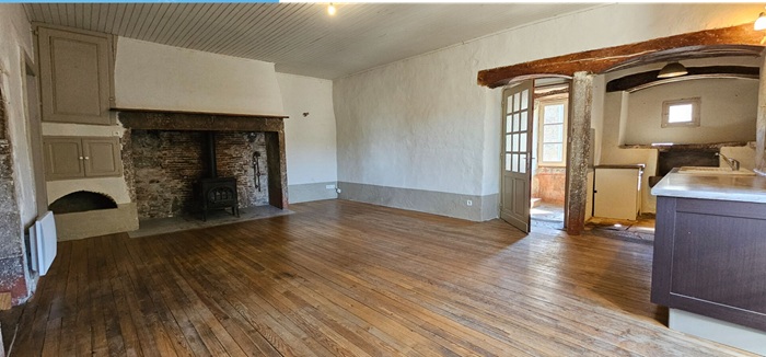 achat vente Demeure de caractère a vendre  en pierre  Calvignac , dans le bourg médiéval  LOT MIDI PYRENEES