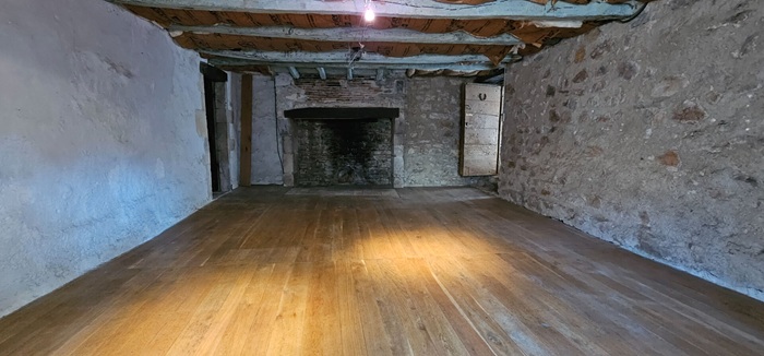 achat vente Demeure de caractère a vendre  en pierre  Calvignac , dans le bourg médiéval  LOT MIDI PYRENEES