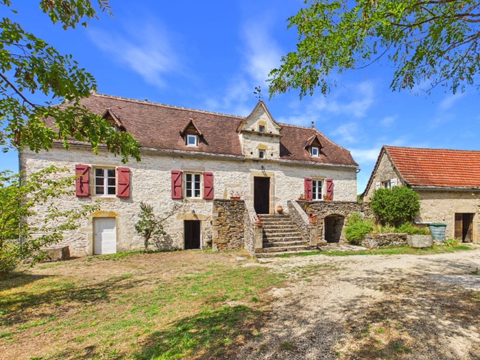 achat vente Propriété de Caractère a vendre  , dépendance, four à pain, maison d'amis (75m2) Calvignac , 10 mns de Cajarc, dans hameau paisible  LOT MIDI PYRENEES