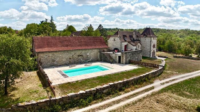 achat vente Propriété de Caractère a vendre  , dépendance, four à pain, maison d'amis (75m2) Calvignac , 10 mns de Cajarc, dans hameau paisible  LOT MIDI PYRENEES