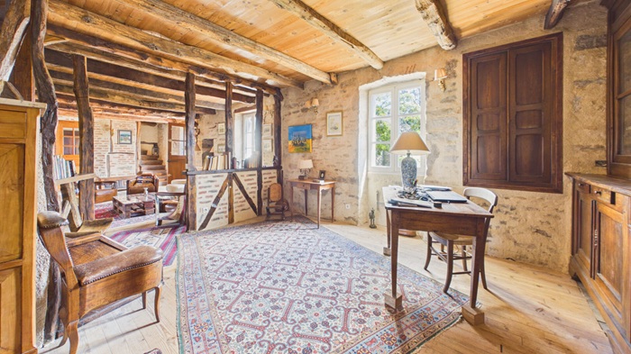 achat vente Propriété de Caractère a vendre  , dépendance, four à pain, maison d'amis (75m2) Calvignac , 10 mns de Cajarc, dans hameau paisible  LOT MIDI PYRENEES