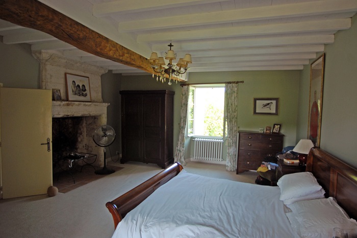 achat vente Propriété rustique a vendre  , dépendances Bertric Burée  DORDOGNE AQUITAINE
