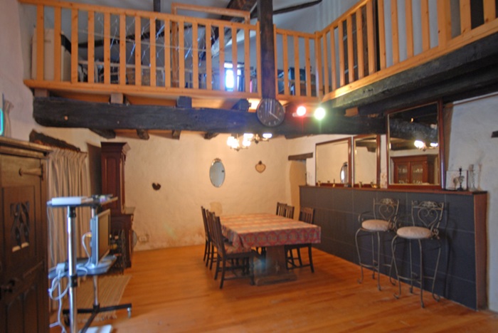 achat vente Ancienne fermette a vendre  , atelier, gîte de 54 m2 Ribérac , à 20 km, dans un petit hameau calme DORDOGNE AQUITAINE
